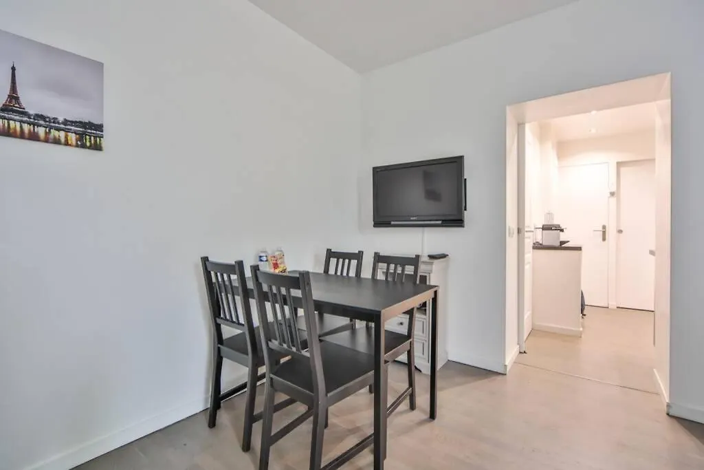 4p Calme/full Equipped/charonne/perelachese Apartment *
