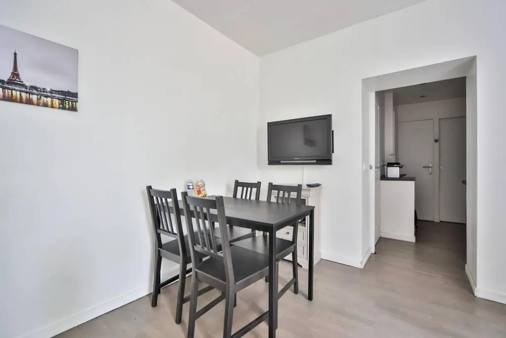 4p Calme/full Equipped/charonne/perelachese *