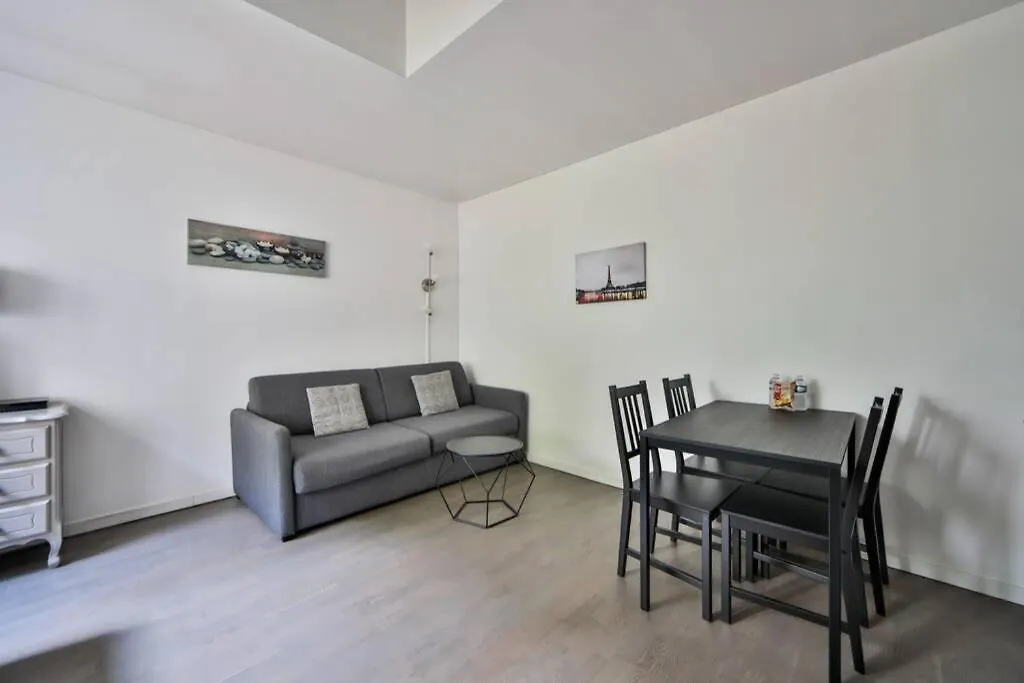 4p Calme/full Equipped/charonne/perelachese